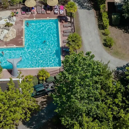 Mobil Confortable, Climatisation - 6 Pers. - Api-1-52-2949 Kemping Grayan-et-l'Hôpital