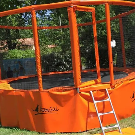 Mobil Confortable, Climatisation - 6 Pers. - Api-1-52-2949 Kemping *